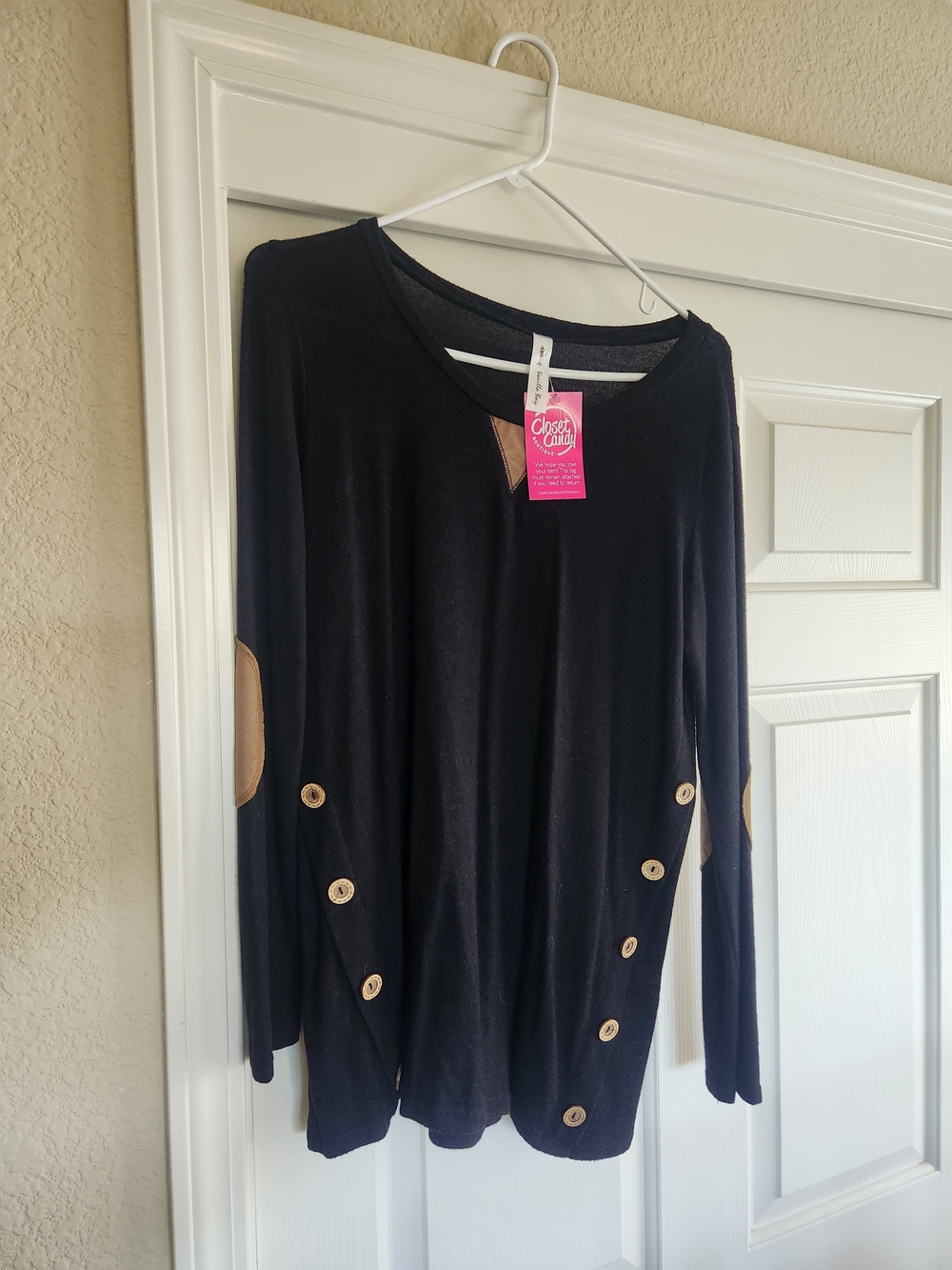 VANILLA BAY Black Long Sleeve Button-Accent Top